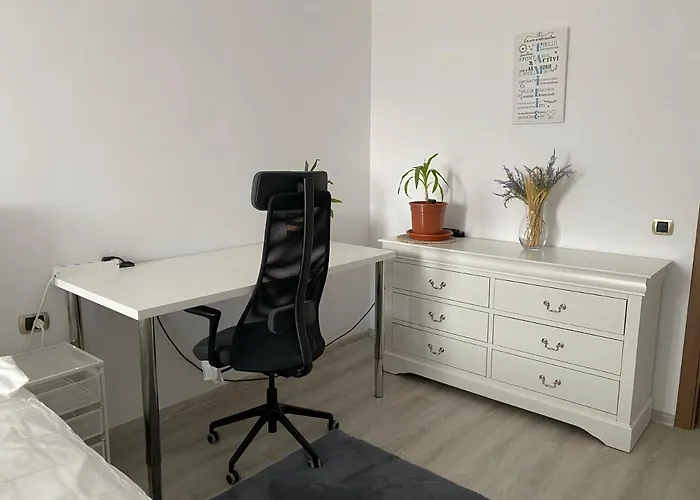 Апартаменти Untold Panoramic View